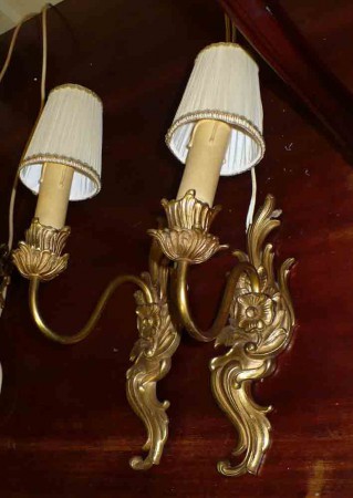 6041 - 2 x nastenne svetlo rokoko styl  mosaz  1 kus 1 400 kc